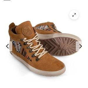 Inkkas Suede Camping Boot size 8